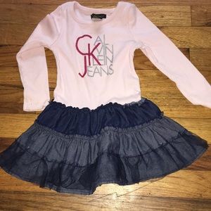 I am selling 3t clothing